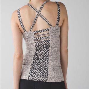 Lululemon Happy Strappy Tank 6 Ace Spot Grain